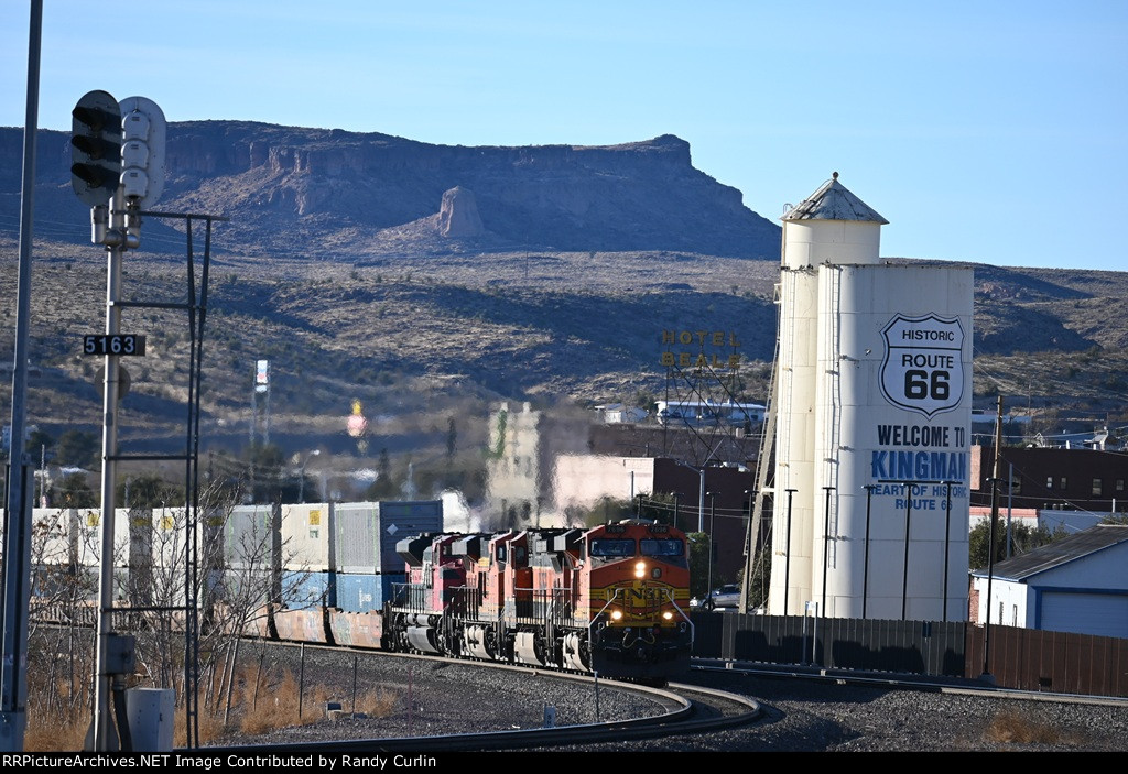 BNSF 7696 East